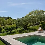 Guestready - Exquisite W/ Pool & Parking Gæstehus 3*