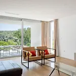 Guestready - Exquisite W/ Pool & Parking Gæstehus Alenquer
