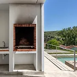 Guestready - Exquisite W/ Pool & Parking Gæstehus