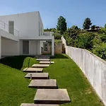 Gæstehus Guestready - Exquisite W/ Pool & Parking