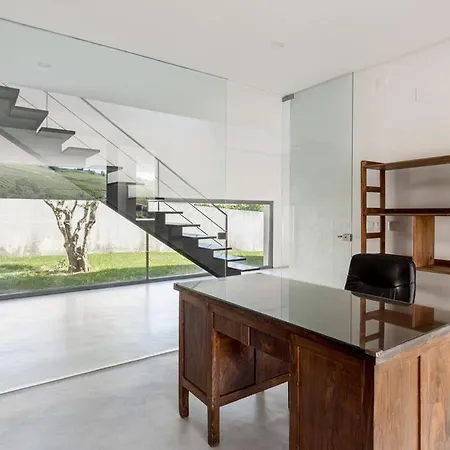 Guestready - Exquisite W/ Pool & Parking Gasthof Alenquer