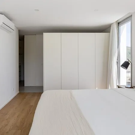 Guestready - Exquisite W/ Pool & Parking בית הארחה 4*