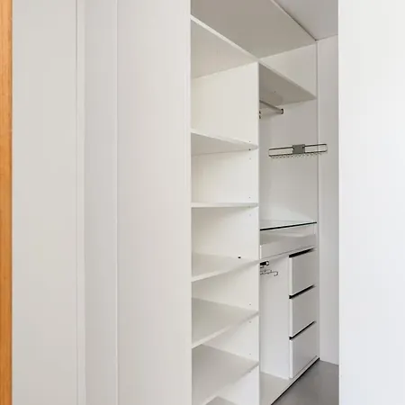 בית הארחה Guestready - Exquisite W/ Pool & Parking