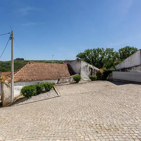 Guestready - Exquisite W/ Pool & Parking 4*