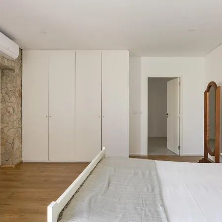 Guestready - Exquisite W/ Pool & Parking Gasthof