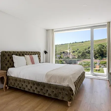 Guestready - Exquisite W/ Pool & Parking Πανσιόν Alenquer