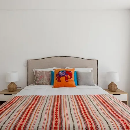Guestready - Exquisite W/ Pool & Parking Πανσιόν Alenquer