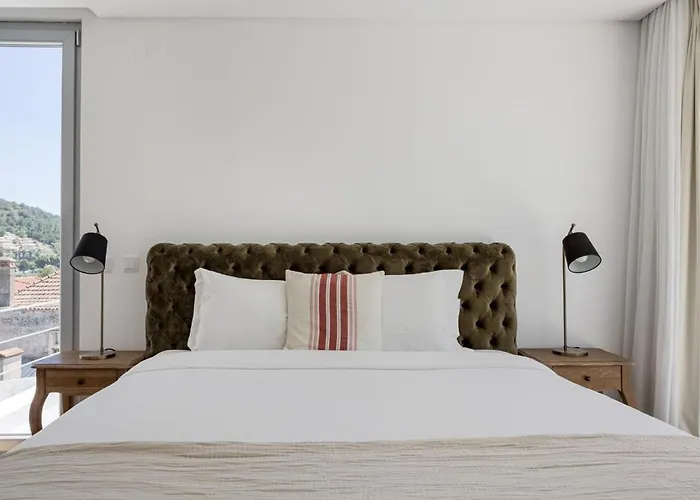 Guestready - Exquisite W/ Pool & Parking 招待所