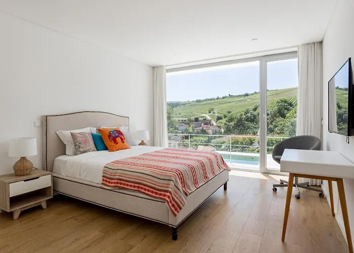 Πανσιόν Guestready - Exquisite W/ Pool & Parking Alenquer