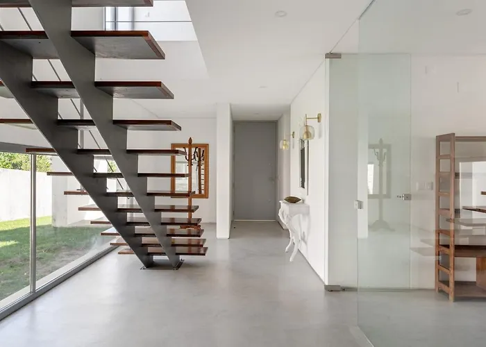 بيت ضيافة Guestready - Exquisite W/ Pool & Parking