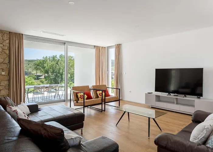 Guestready - Exquisite W/ Pool & Parking Pensión 3*