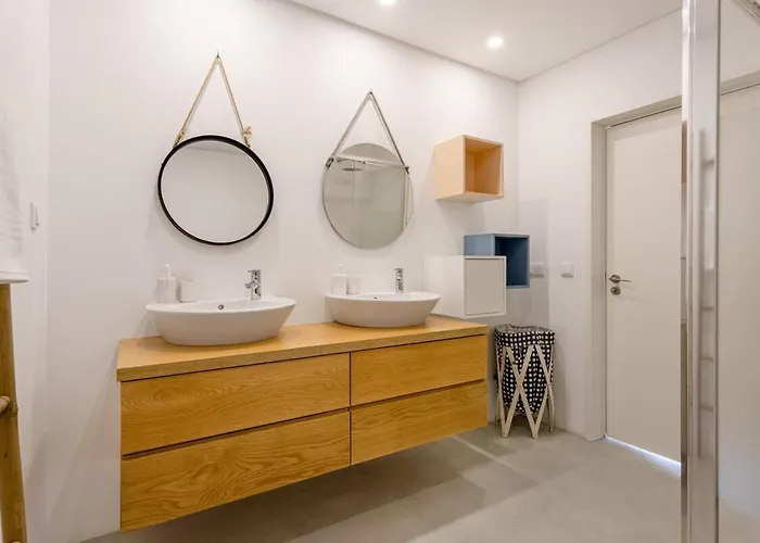 Guestready - Exquisite W/ Pool & Parking 4* Alenquer