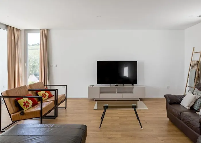 Guestready - Exquisite W/ Pool & Parking