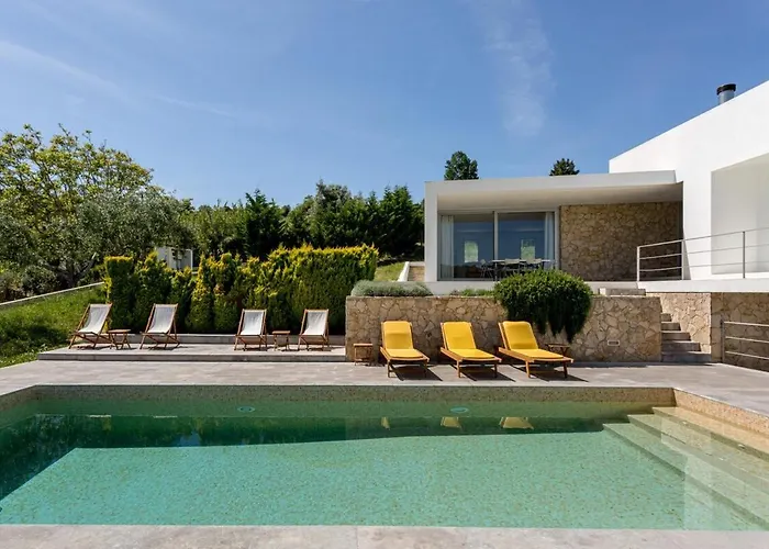 Πανσιόν Guestready - Exquisite W/ Pool & Parking Alenquer